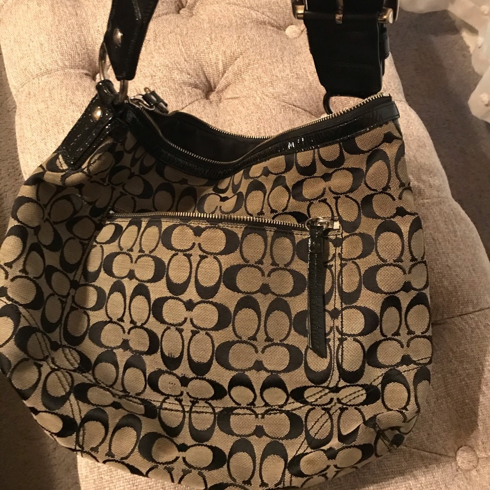 Coach Black insignia shoulder bag - good condition